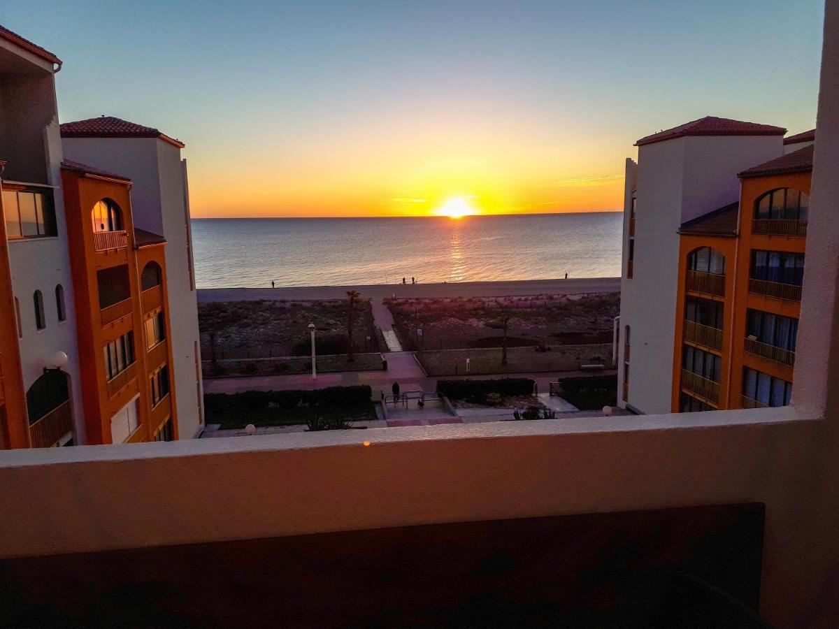 Appart Mezzanine Vue Mer Et Plage, Parking Wifi Tv Le Barcares Luaran gambar