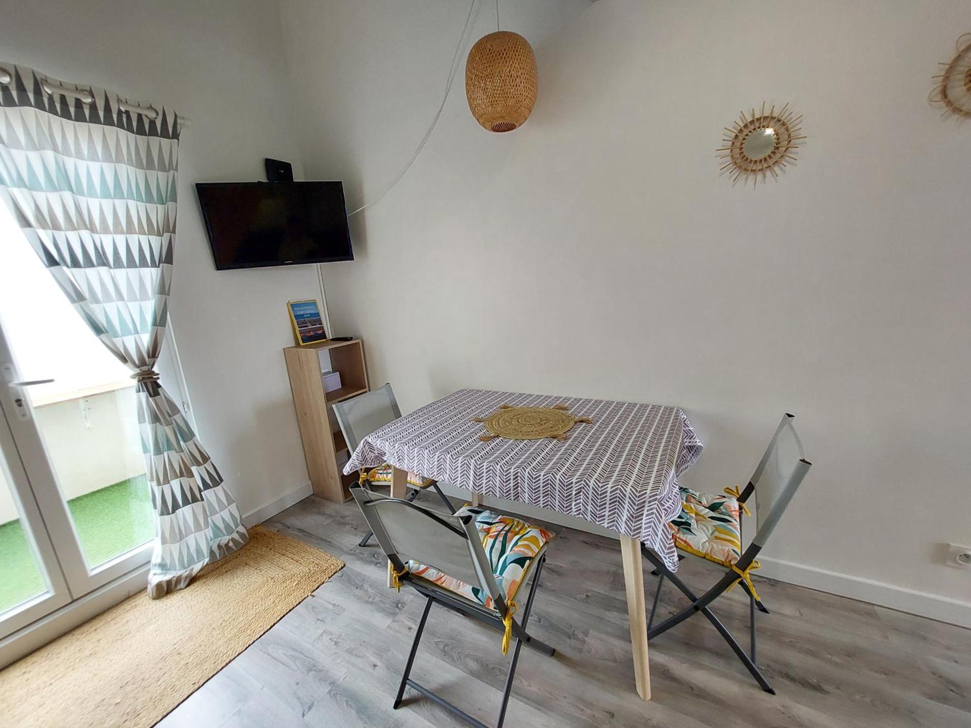 Appart Mezzanine Vue Mer Et Plage, Parking Wifi Tv Le Barcares Luaran gambar
